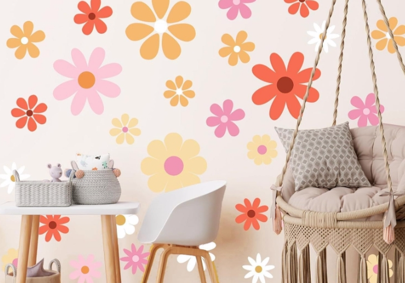 Bedroom decals: the finishing touch to create a personalized space