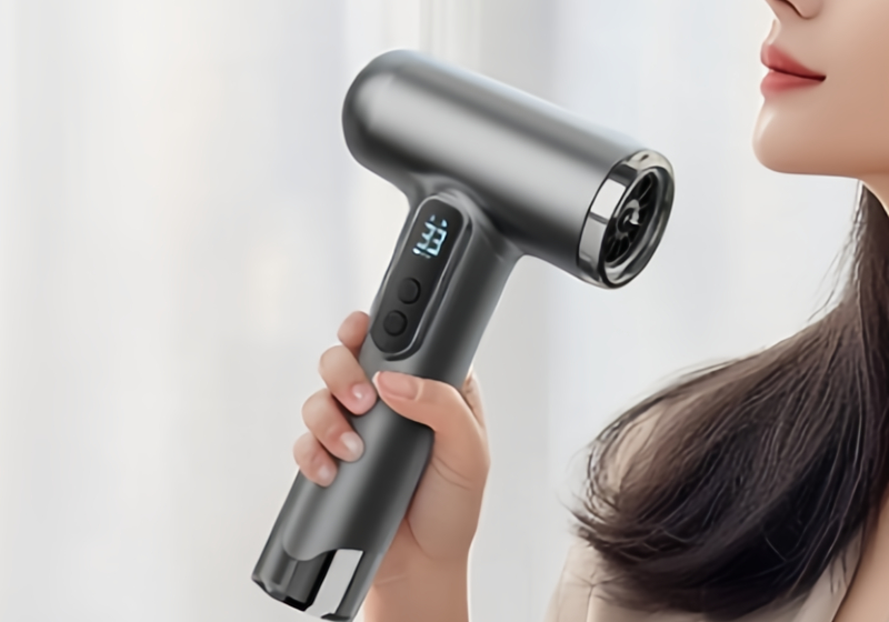 Portable negative ion high-speed hair dryer