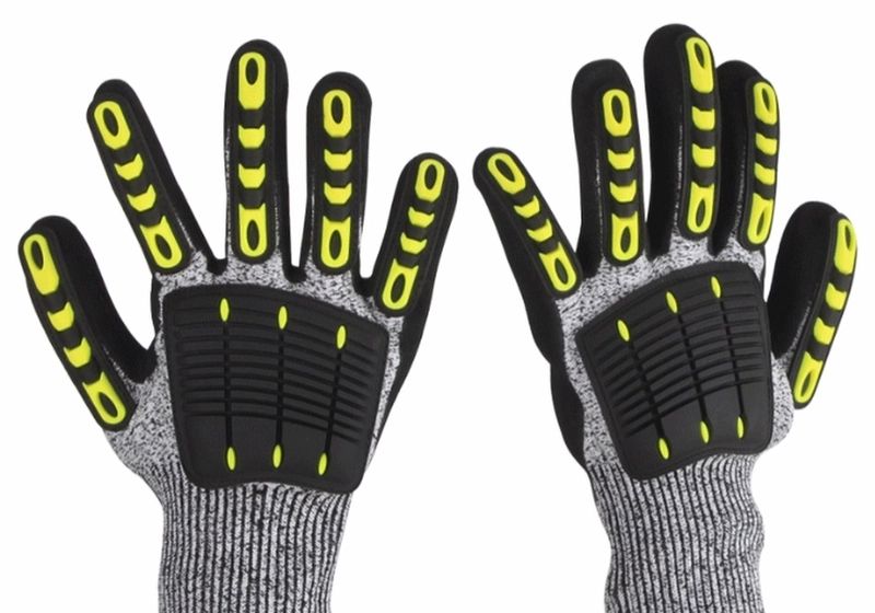 Wear resistant and non slip gloves