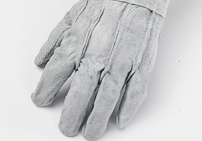 Three tendon welding gloves