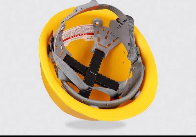 Breathable safety helmet
