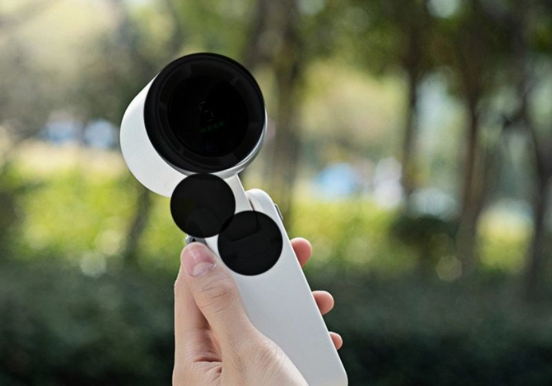 Silent folding fan